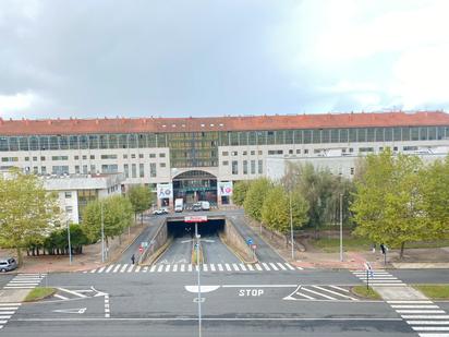 Vista exterior de Pis en venda en Santiago de Compostela 