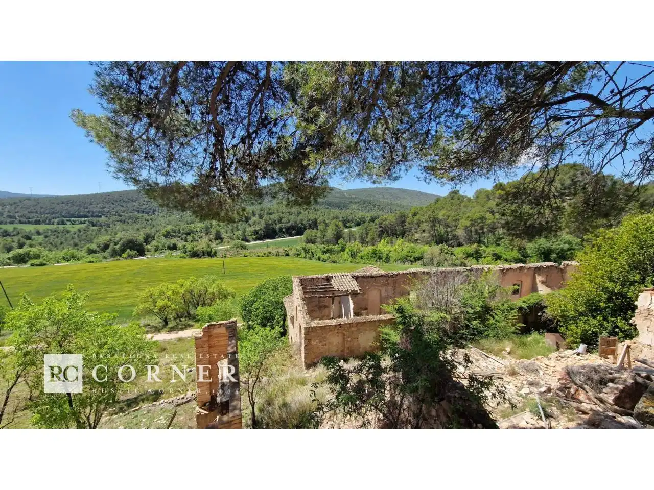 Garden of Country homes for sale in Santa Maria de Miralles