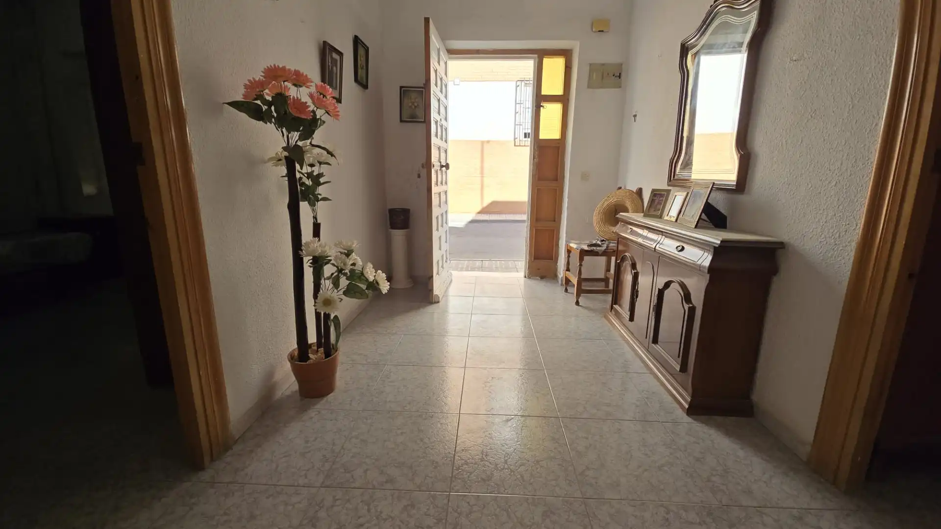 Houses for sale in Roquetas de Mar  with Terrace and Furnished
