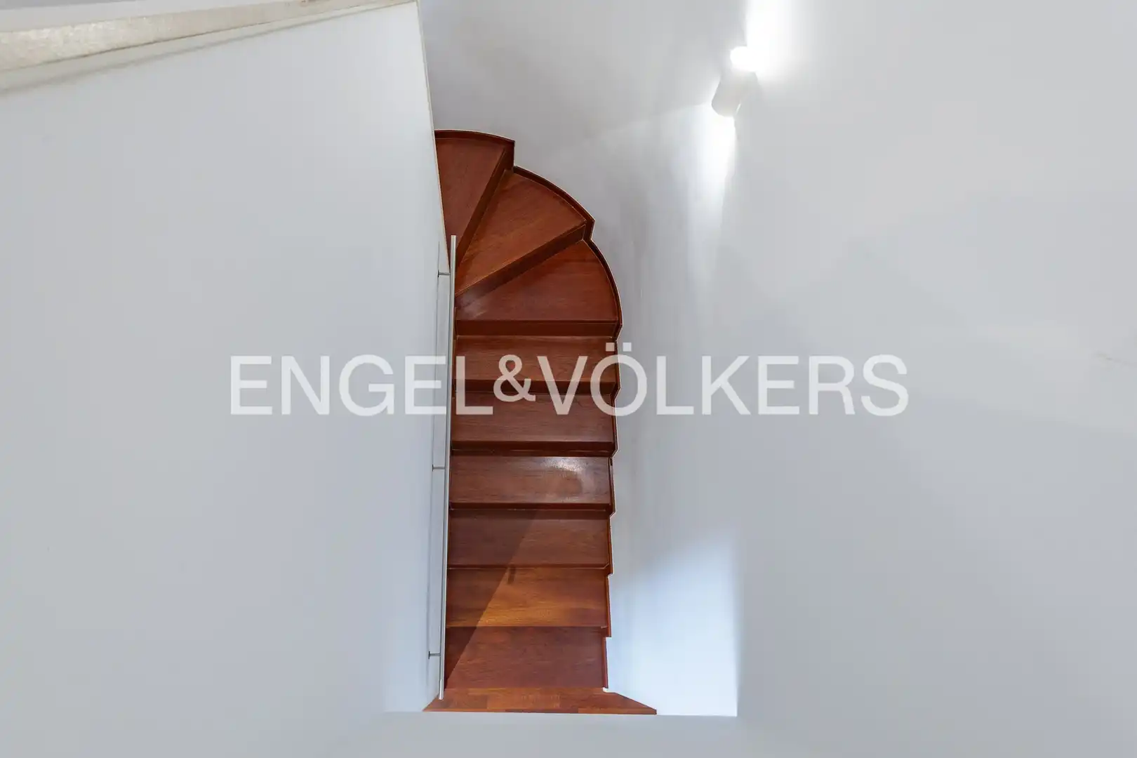 Piso en venta en Sant Cugat del Vallès con Aire acondicionado, Calefacción y Jardín privado
