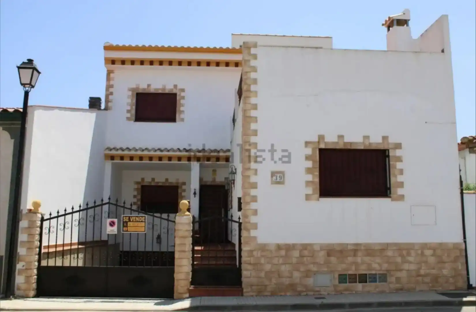 Vista exterior de Casa o xalet en venda en Puebla de la Reina, Badajoz