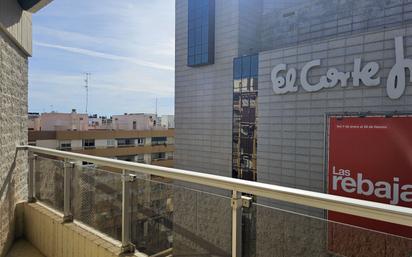 Vista exterior de Pis en venda en Alicante / Alacant amb Aire condicionat i Terrassa