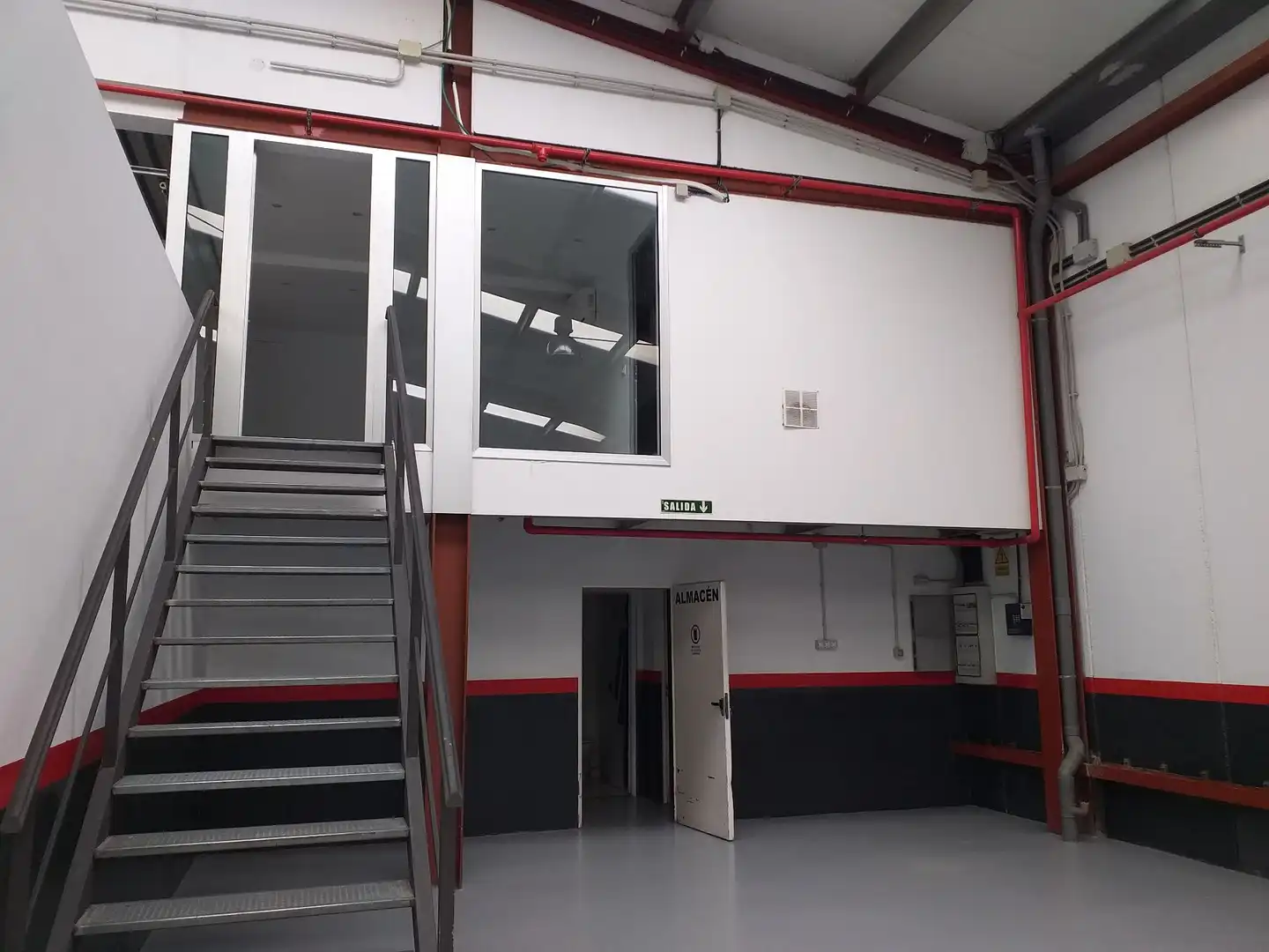 Fabrikhallen zur Miete in El Rosario