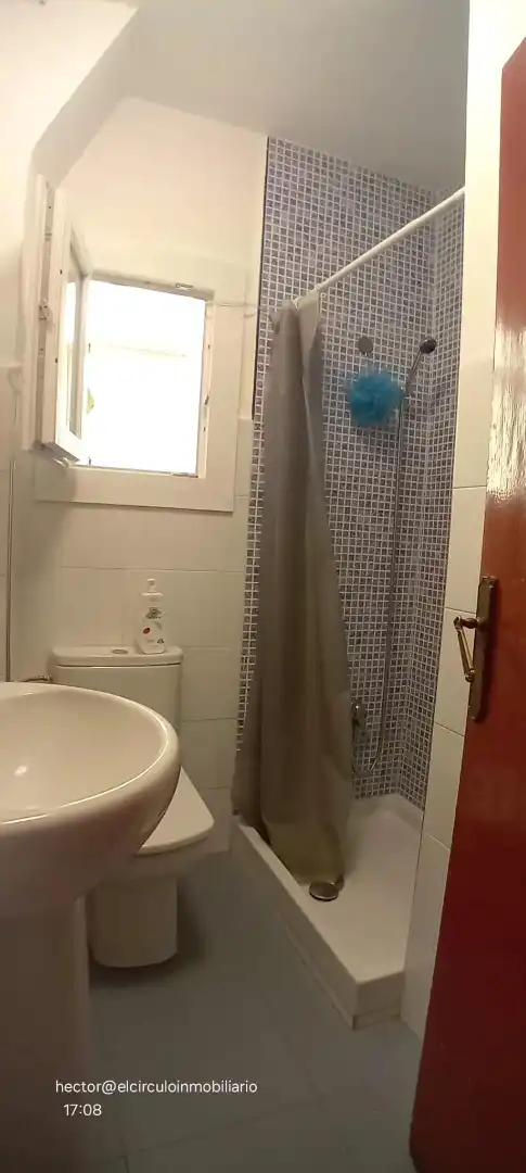 Piso en venta en Calle de Eugenia Bueso, Las Fuentes