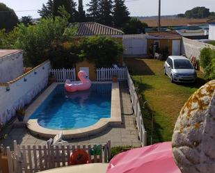 Piscina de Casa o xalet en venda en Chiclana de la Frontera amb Jardí privat