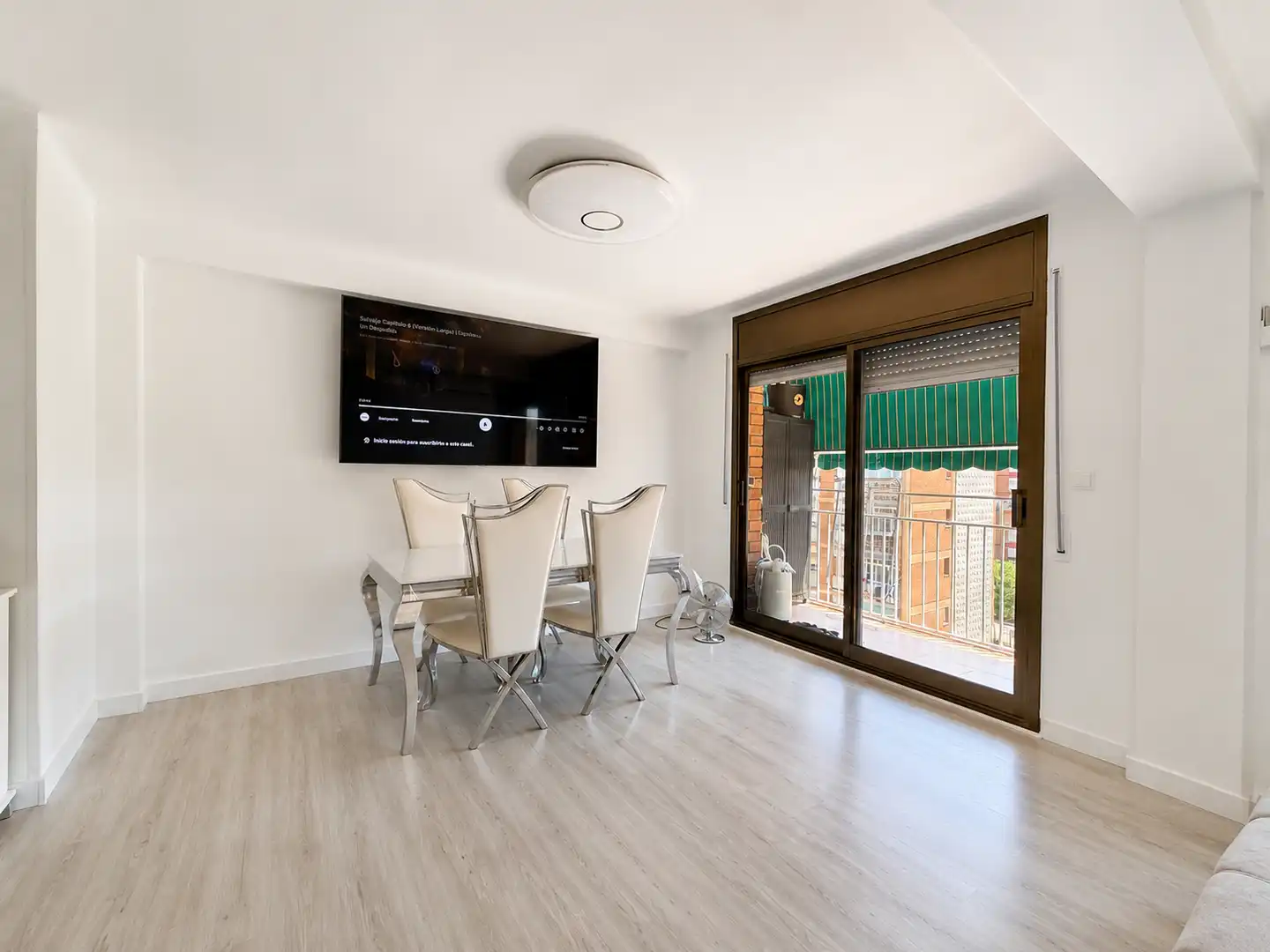 Comedor de Piso en venta en Badalona con Aire acondicionado y Calefacción