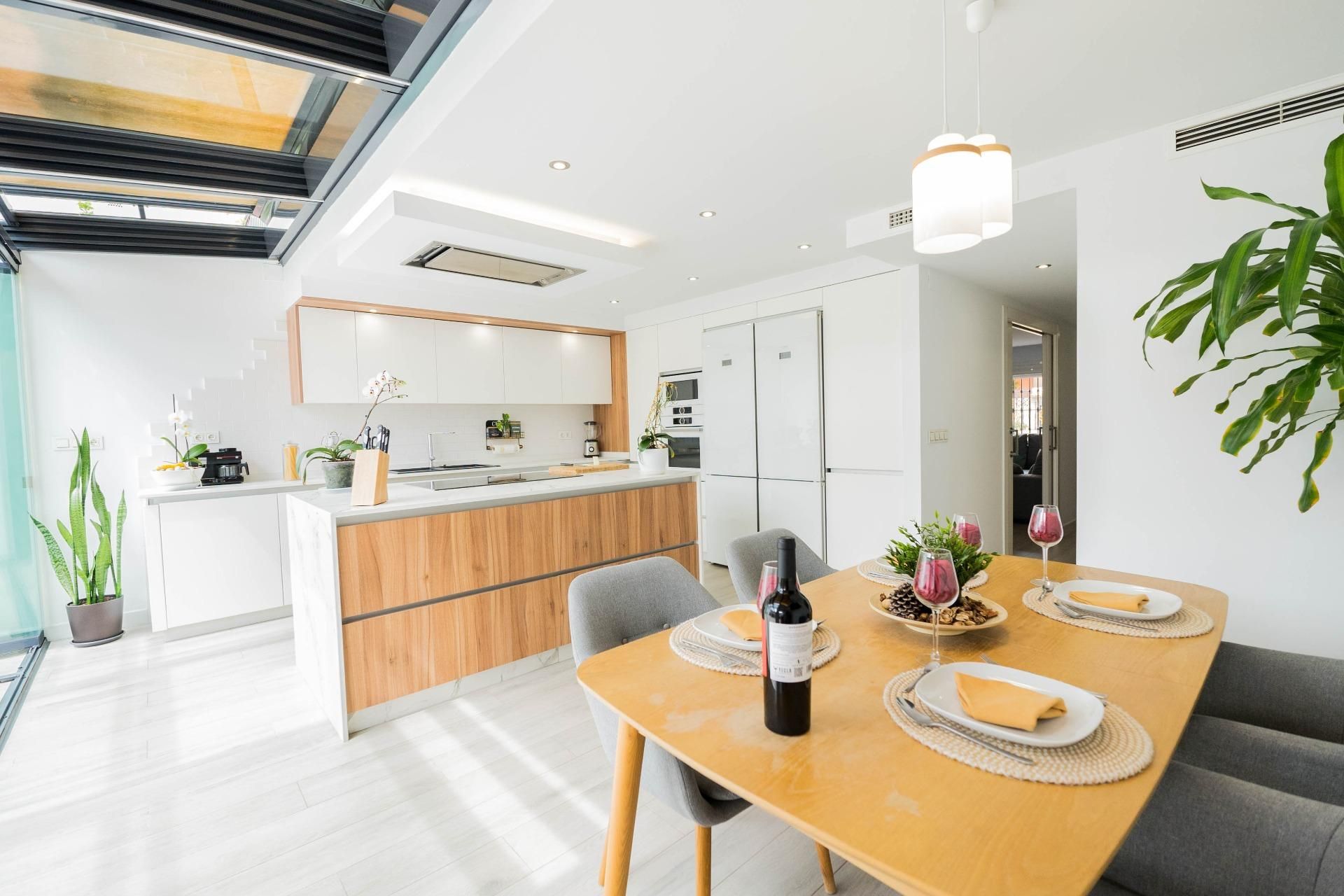 Kitchen of Houses for sale in Málaga Capital  with Air Conditioner, Terrace and Storage room