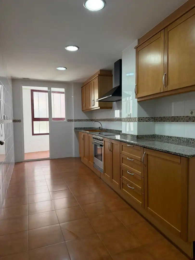 Cocina de Piso de alquiler en Aldaia con Aire acondicionado y Terraza