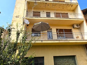 Casa bifamiliare con balcone in vendita a Torelló