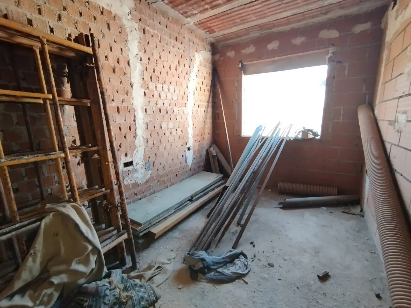 Casa adosada en venda en Tomelloso amb Terrassa i Balcó