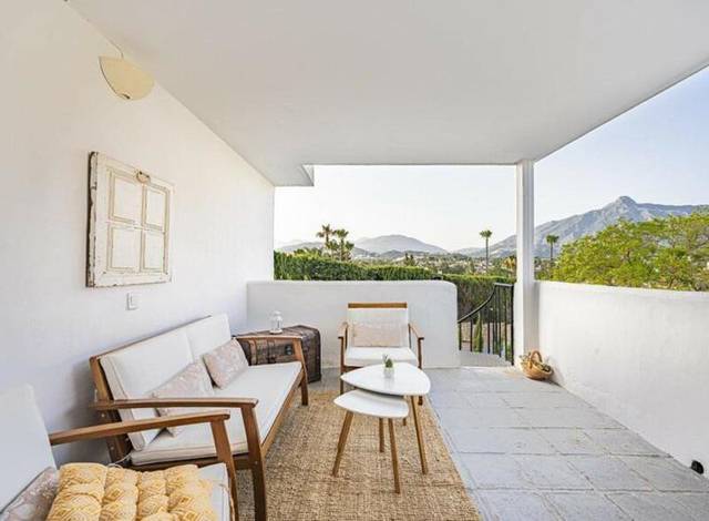 Planta baja en Alquiler en Nueva Andalucía centro