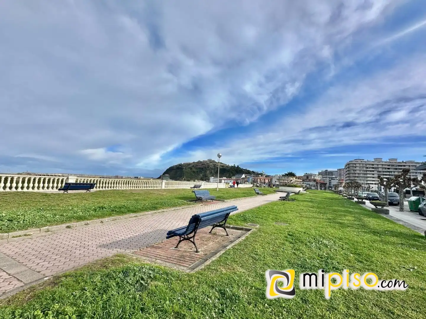 Vista exterior de Casa o chalet de alquiler en Laredo con Calefacción, Jardín privado y Amueblado