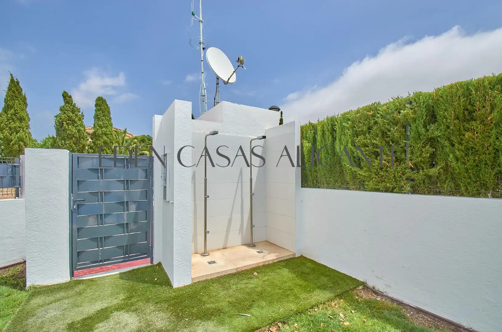 Terraza de Casa adosada en venta en Busot con Aire acondicionado, Calefacción y Jardín privado