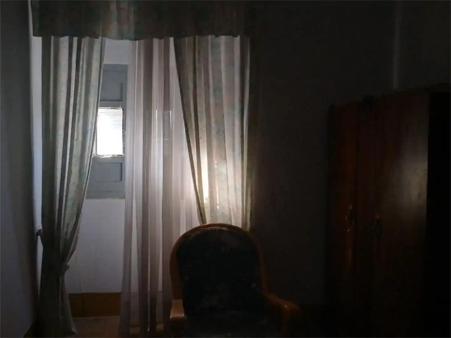Dormitori de Casa adosada en venda en Galera amb Moblat i Balcó