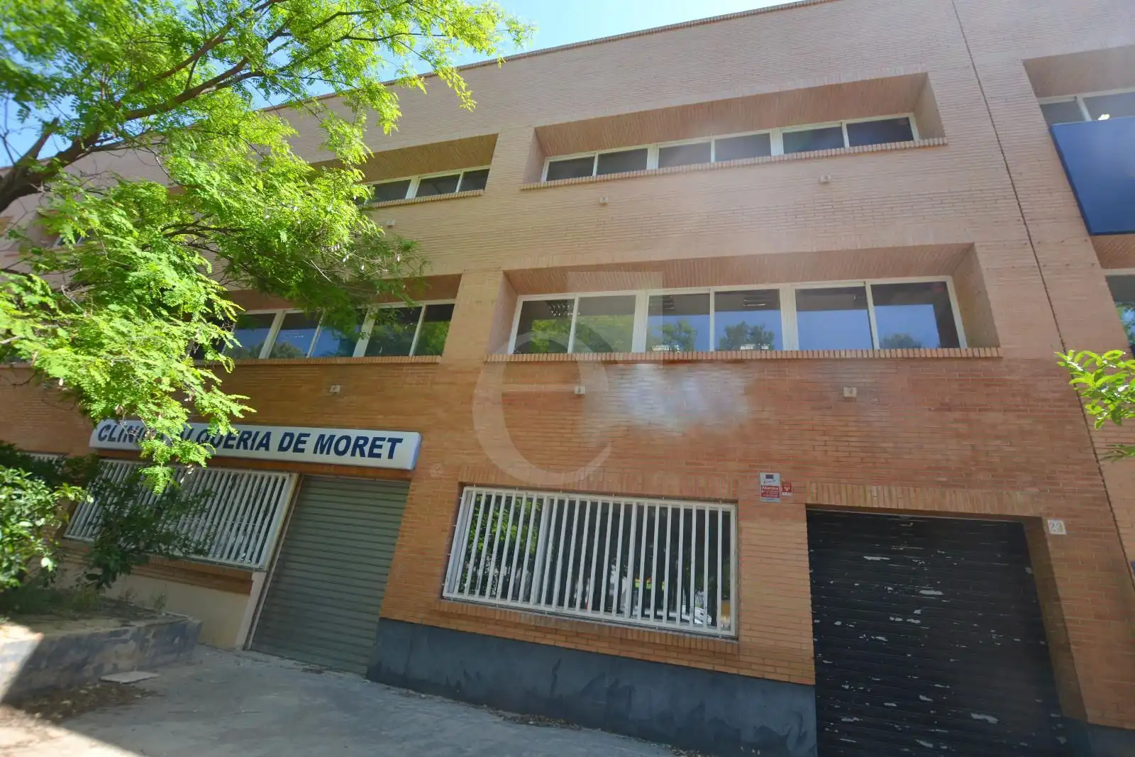 Vista exterior de Oficina de alquiler en Picanya con Aire acondicionado, Calefacción y Terraza