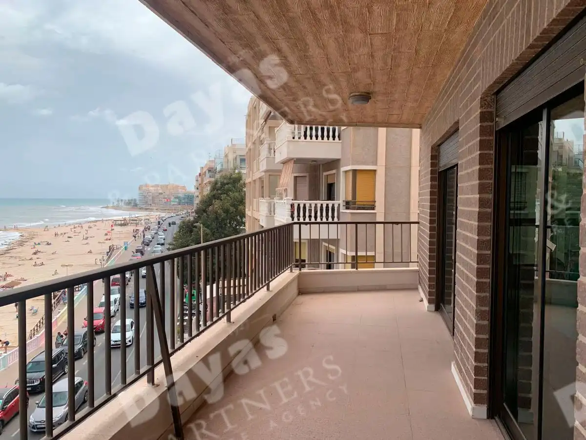 Balcony of Flat for sale in Torrevieja  with Terrace and Furnished