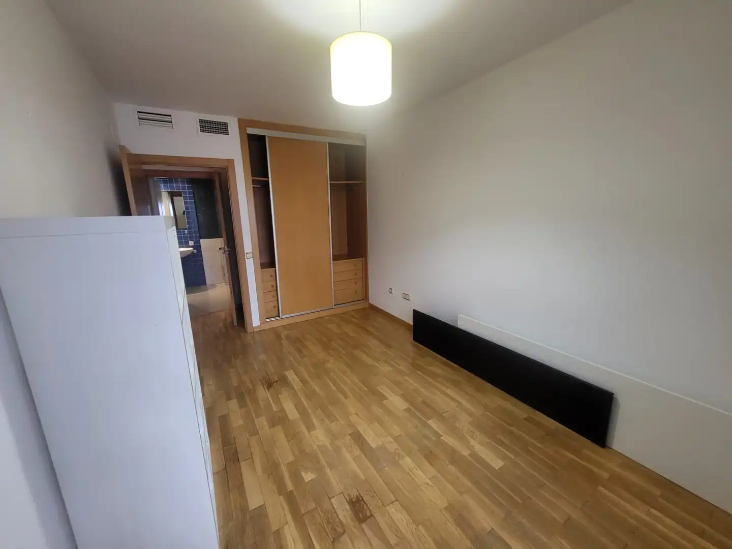 Bedroom of Apartments for rent in Badajoz  with Air Conditioner, Heating and Oven