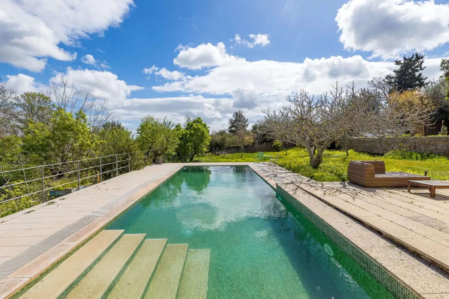 Piscina de Casa o xalet en venda en  Palma de Mallorca amb Parquet, Terrassa i Traster