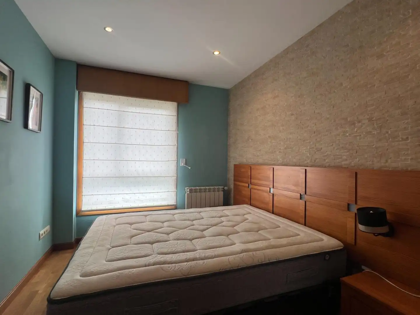 Schlafzimmer von Wohnung zur Miete in Cambre  mit Heizung, Abstellraum und Möbliert