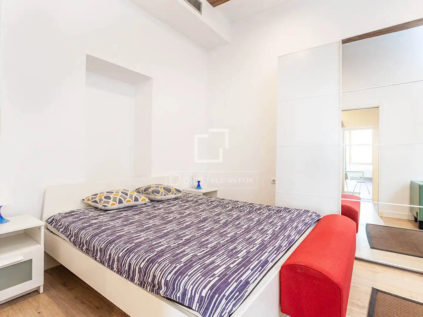 Schlafzimmer von Wohnung zum Verkauf in Barcelona mit Klimaanlage, Heizung und Möbliert