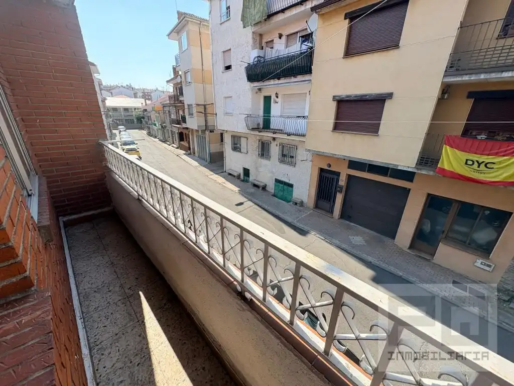 Exterior view of Flat for rent in Las Navas del Marqués 