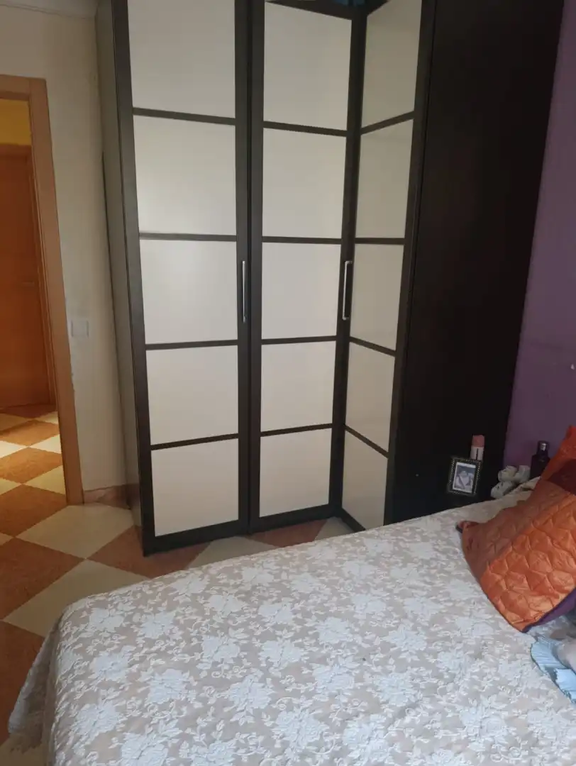 Dormitori de Pis en venda en Huelva amb Aire condicionat, Moblat i Balcó