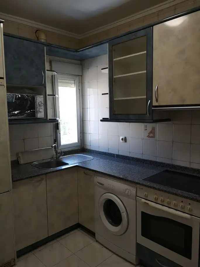 Cocina de Piso en venta en  Logroño con Calefacción y Amueblado