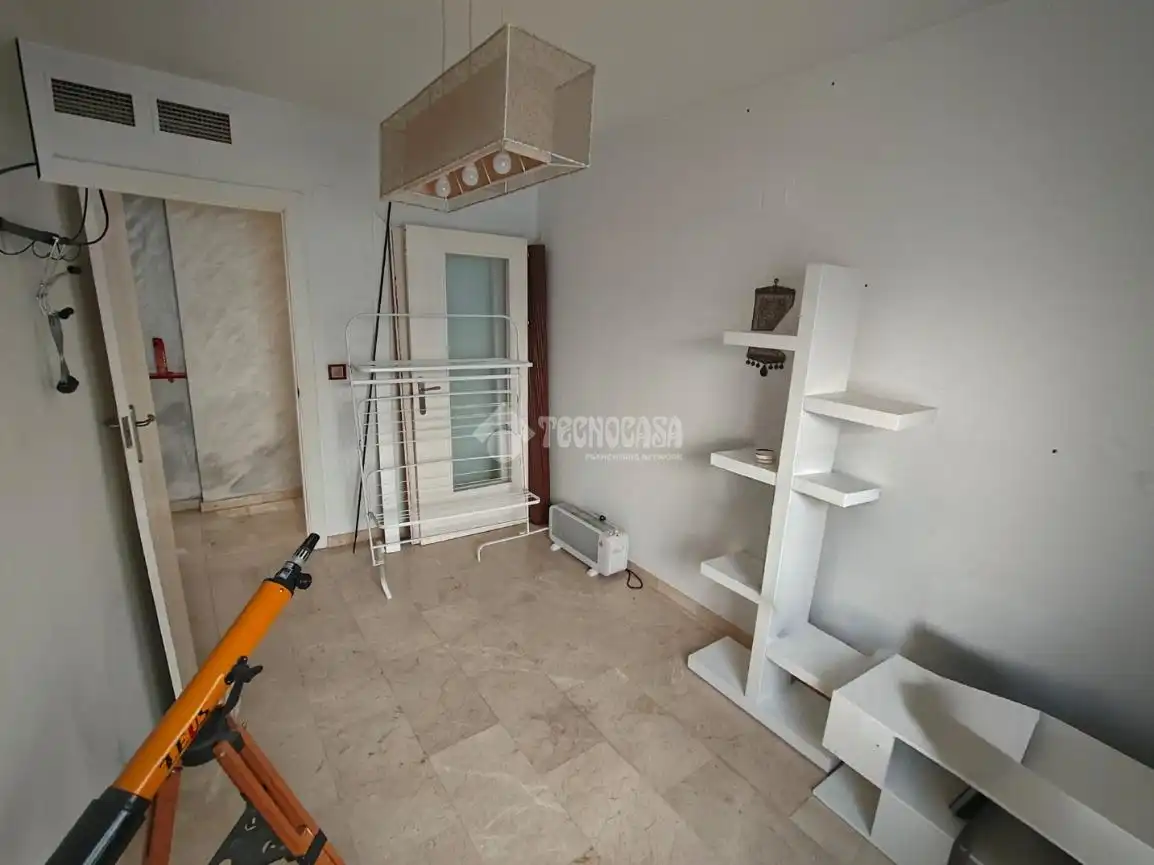 Flat for sale in Mengíbar