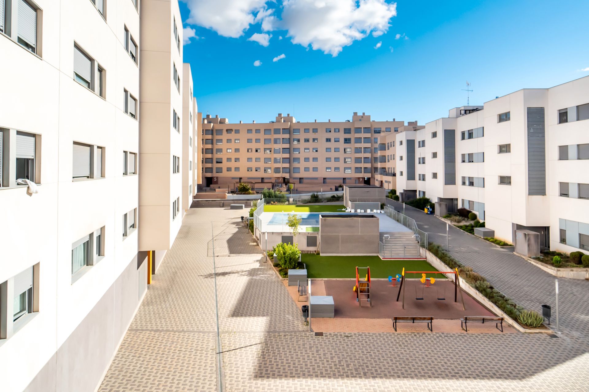 Flat to rent in Calle de Hércules, 17, Sur - PAU 4