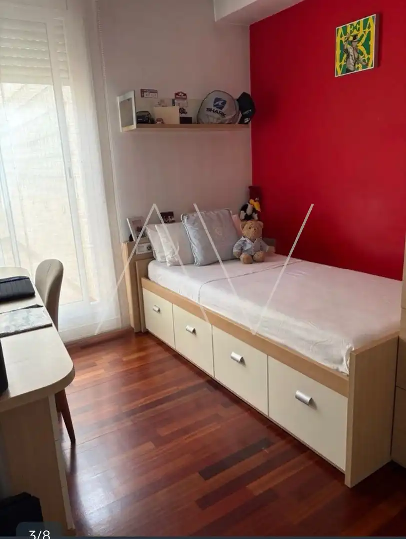 Habitación de Dúplex en venta en Sabadell con Aire acondicionado, Calefacción y Terraza