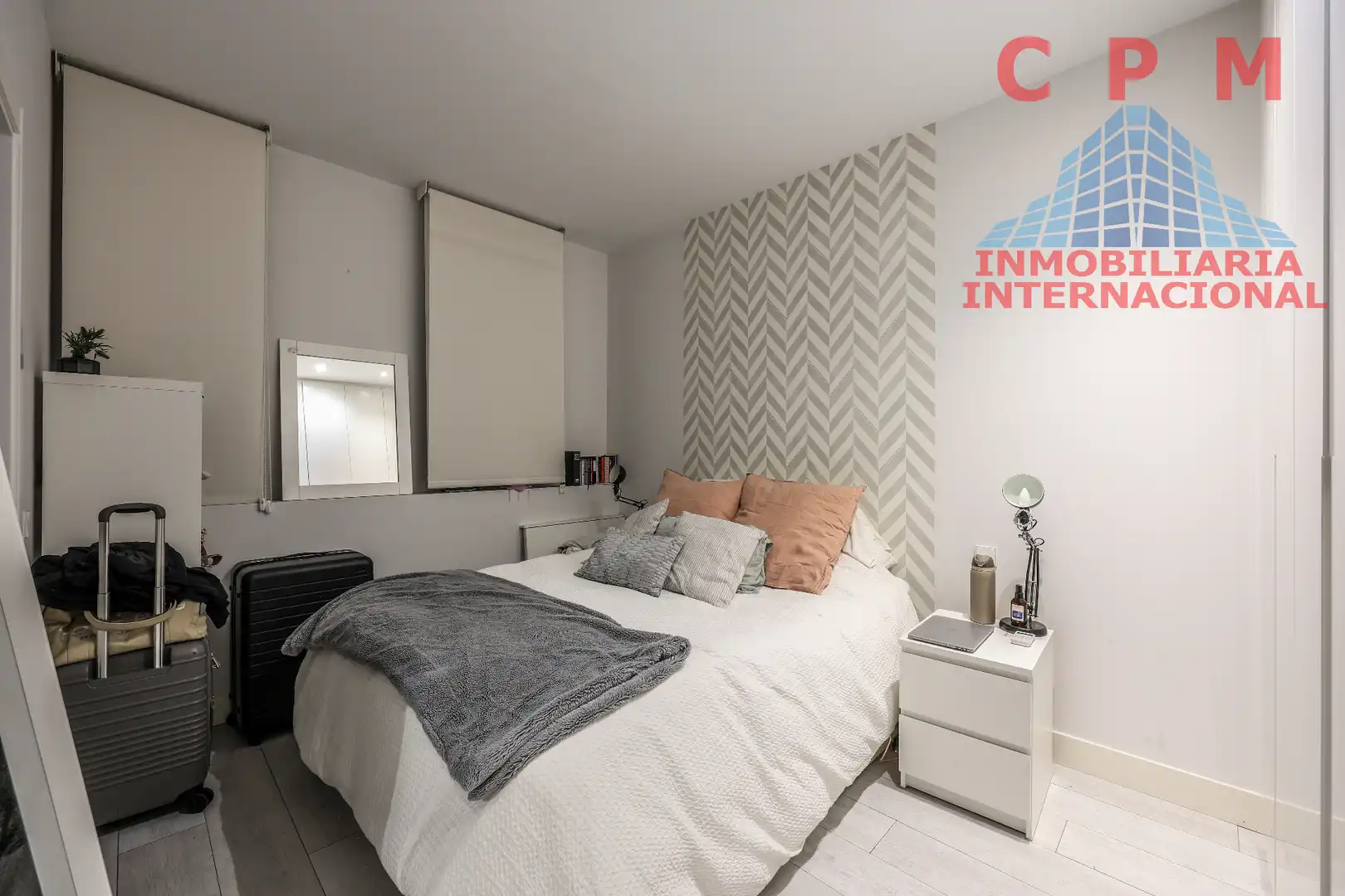 Bedroom of Flat for rent in Madrid  with Air Conditioner, Heating and Parquet flooring
