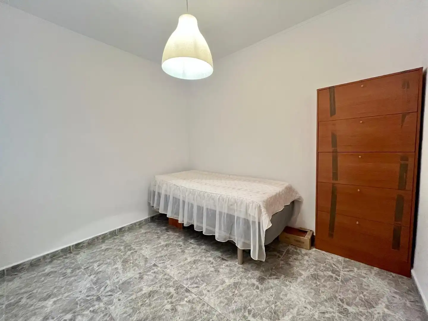 Habitación de Piso en venta en Badalona con Aire acondicionado y Calefacción
