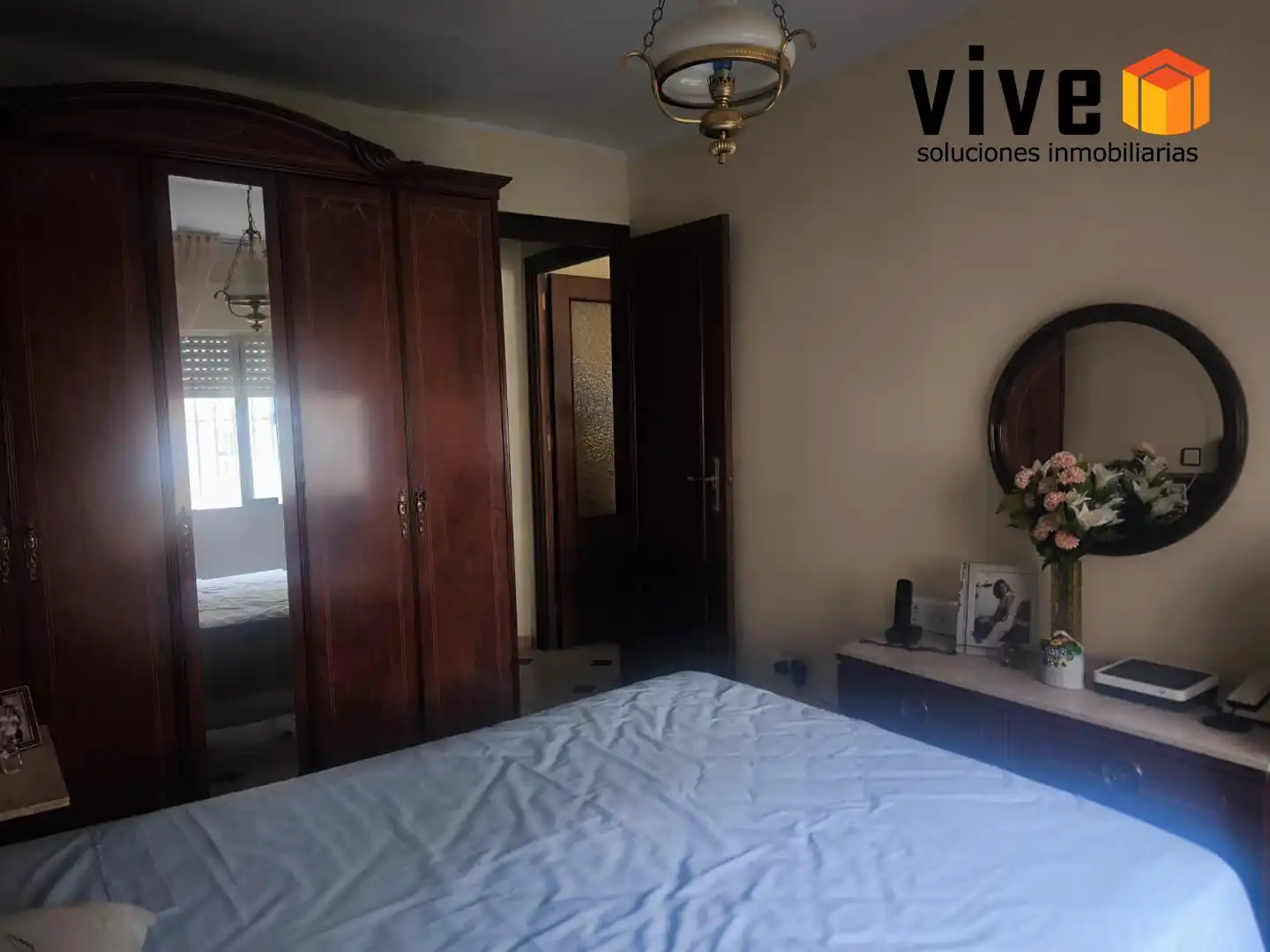 Bedroom of Flat for sale in Sevilla  with Air Conditioner, Terrace and Furnished