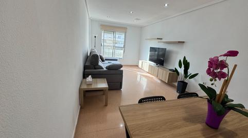 Photo 4 of Flat to rent in Sector V, Alicante