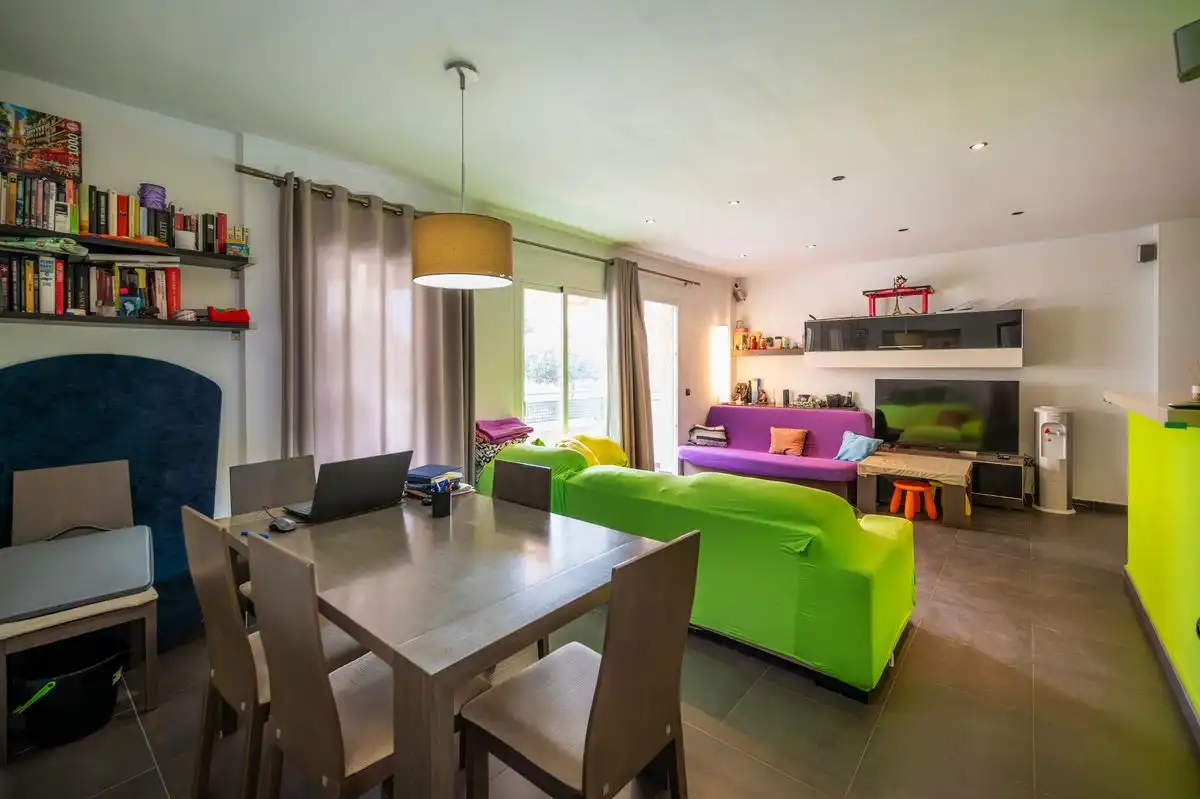 Sala d'estar de Pis en venda en Santa Eulària des Riu amb Aire condicionat, Calefacció i Terrassa