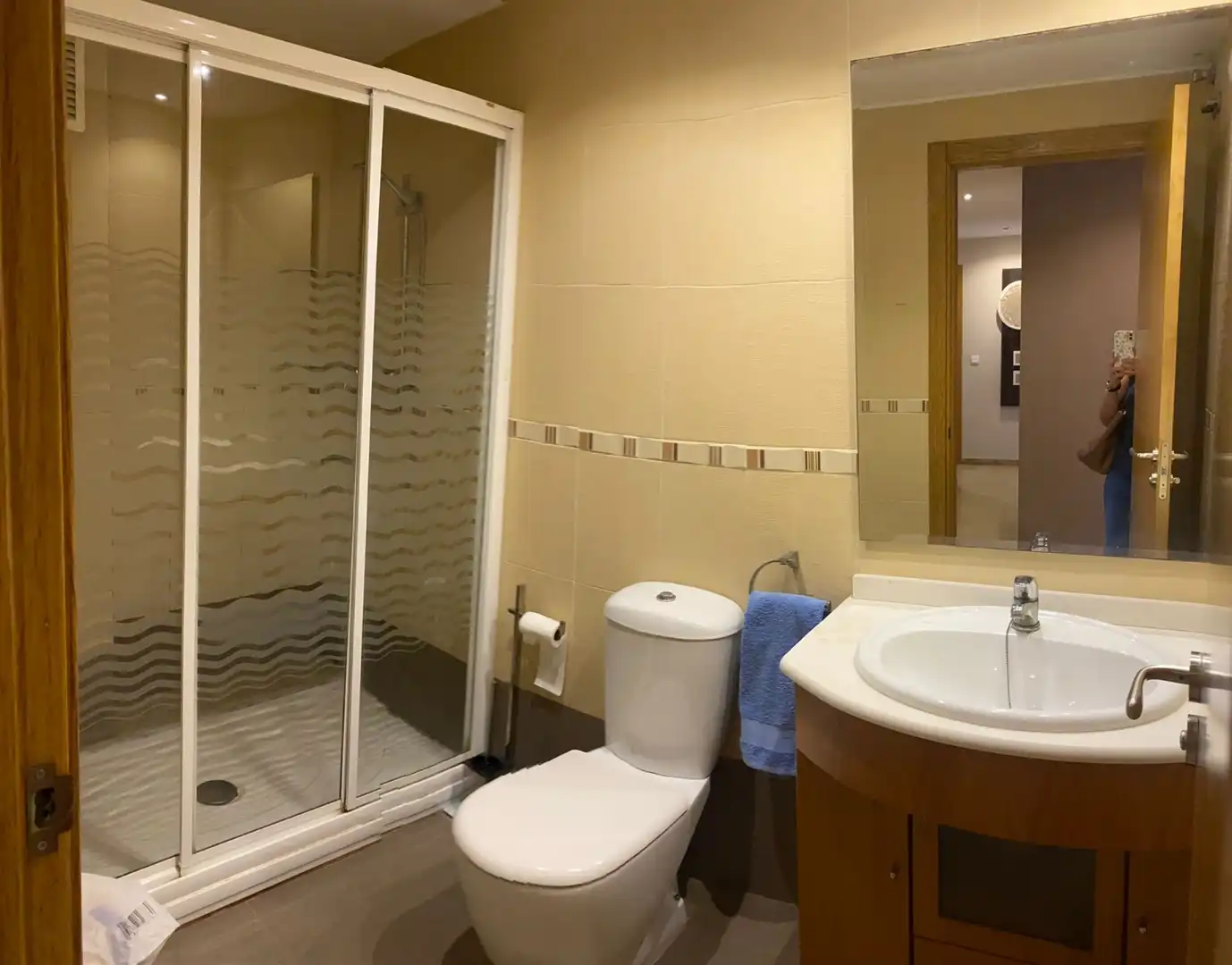 Badezimmer von Wohnung zur Miete in Albal mit Klimaanlage, Terrasse und Möbliert