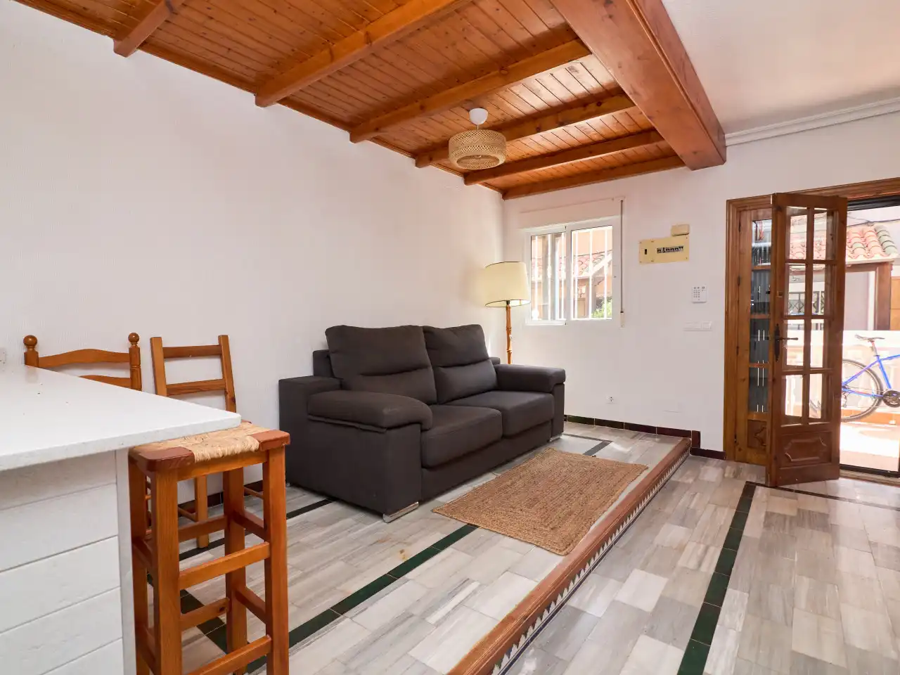 Casa aparellada en venda a Playa de los Locos, imagen 13