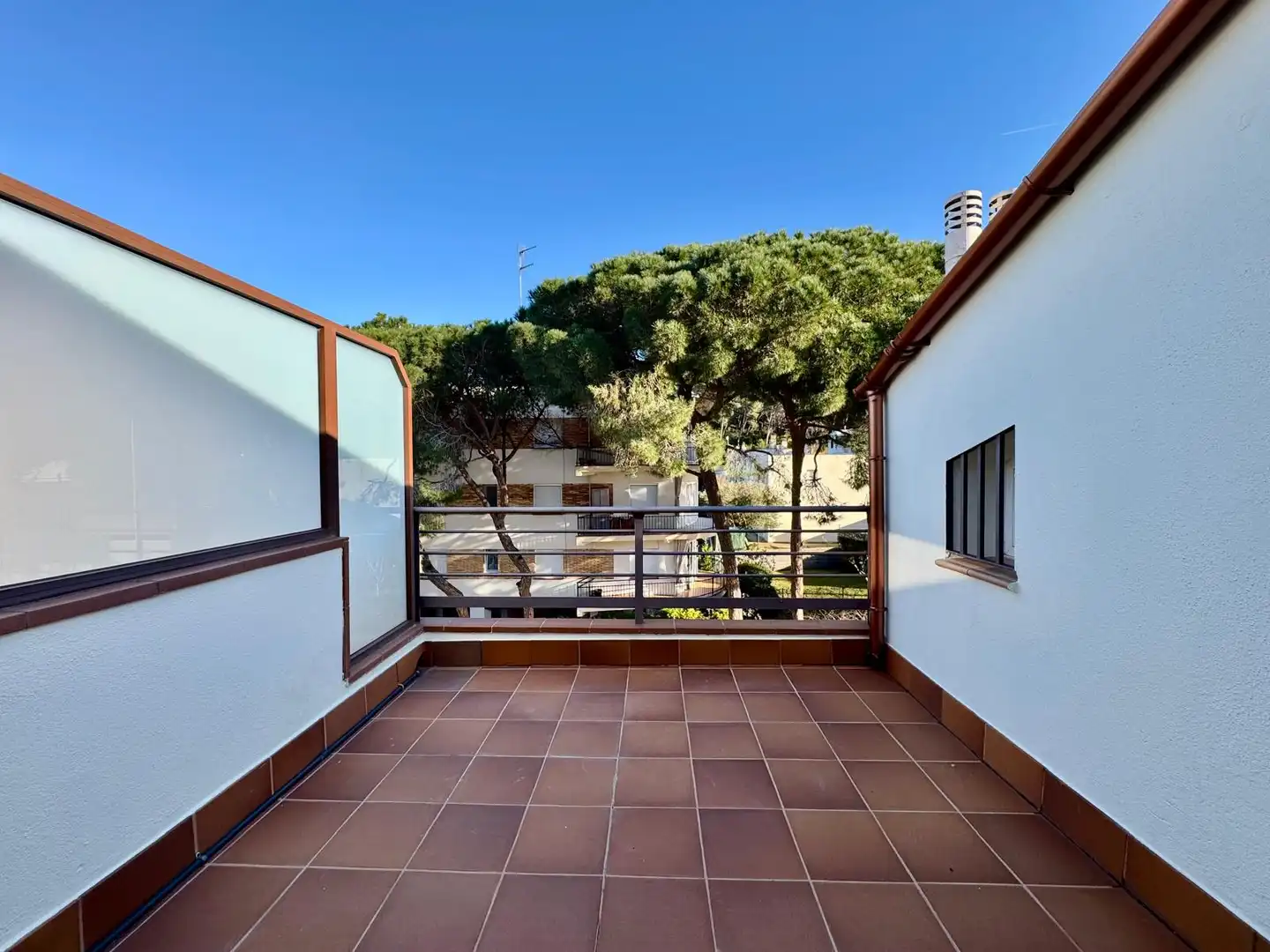 Terrasse von Maisonette zur Miete in Palamós mit Klimaanlage, Terrasse und Möbliert