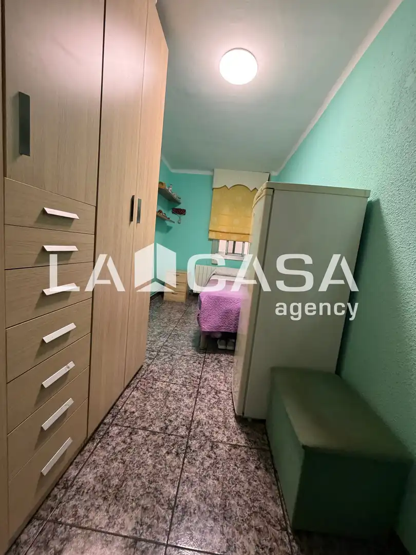 Piso con terraza en venta en Salut - Lloreda