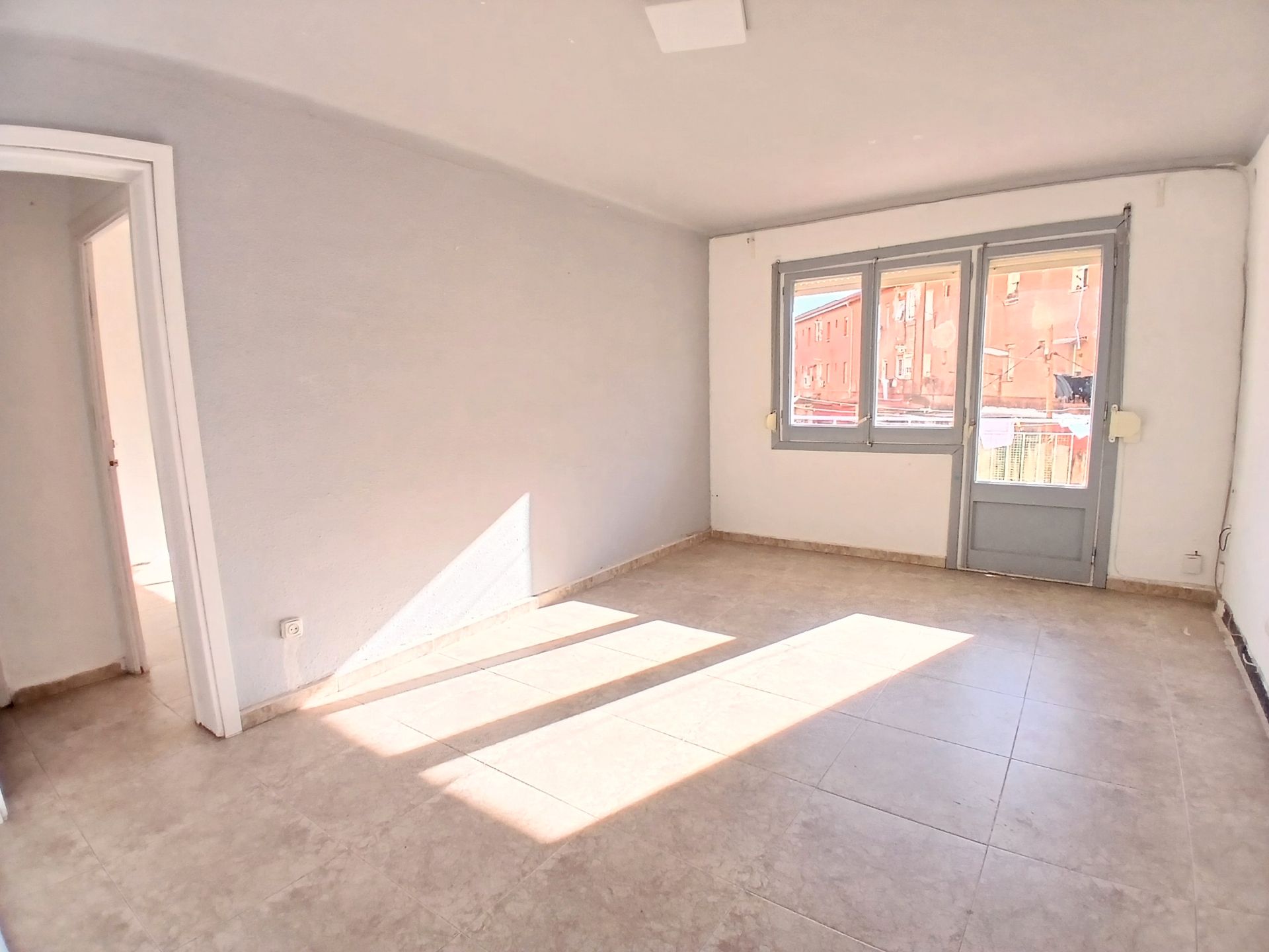 Bedroom of Flat for sale in  Barcelona Capital  with Balcony