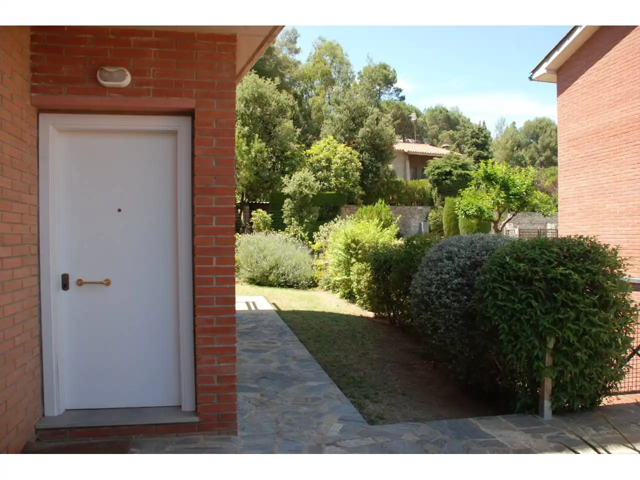 Garten von Einfamilien-Reihenhaus zur Miete in Castellar del Vallès mit Heizung, Privatgarten und Terrasse