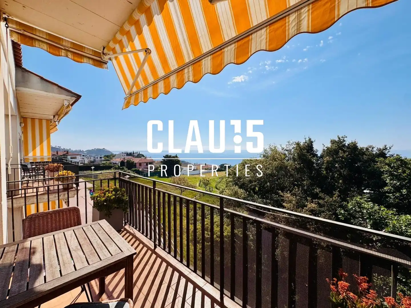 Vista exterior de Dúplex en venta en Blanes con Aire acondicionado, Calefacción y Terraza