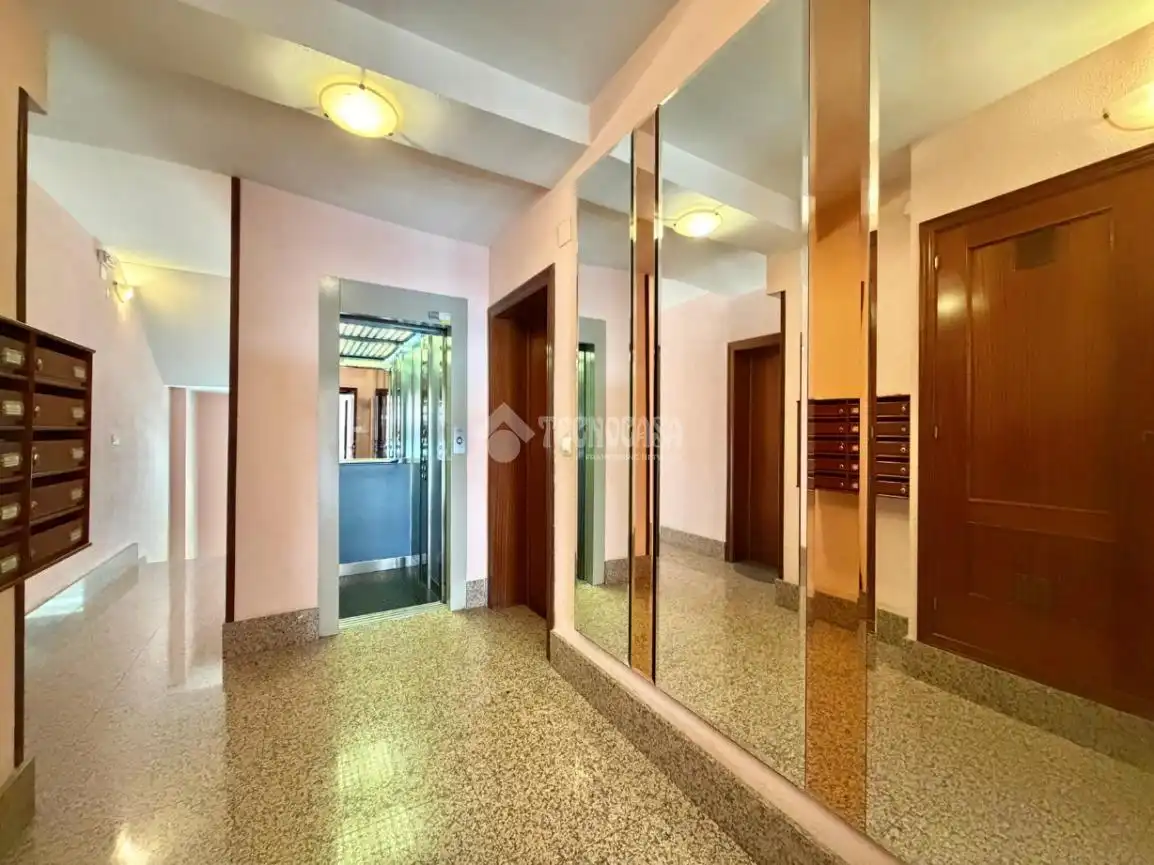 Wohnung mit Terrasse zum Verkauf in San Pablo y Santa Marina, imagen 3