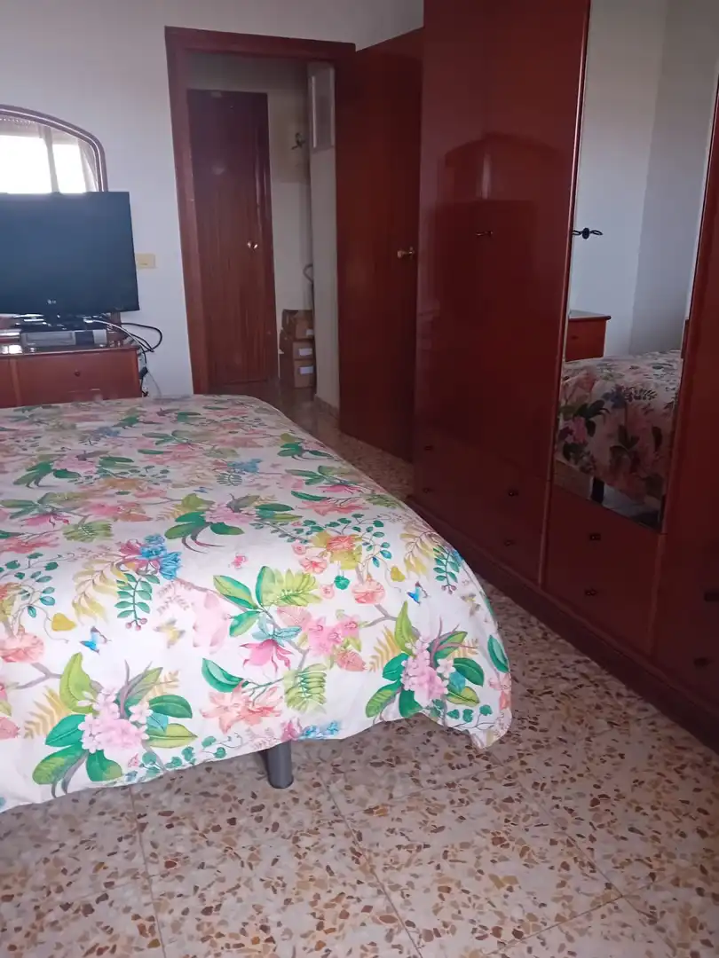 Habitación de Piso en venta en Valdepeñas con Aire acondicionado, Calefacción y Terraza