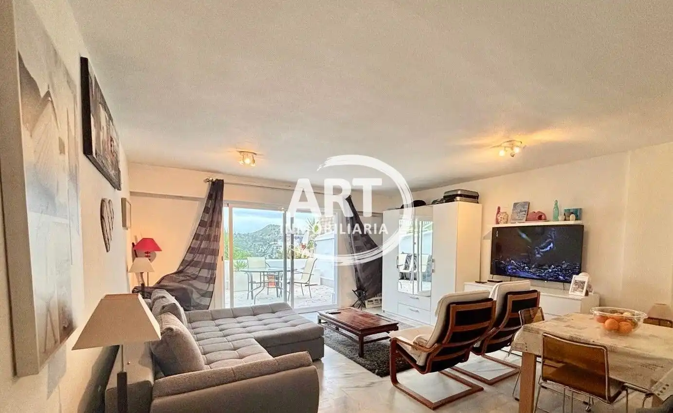 Vista exterior de Estudio en venta en Benidorm con Aire acondicionado, Calefacción y Terraza