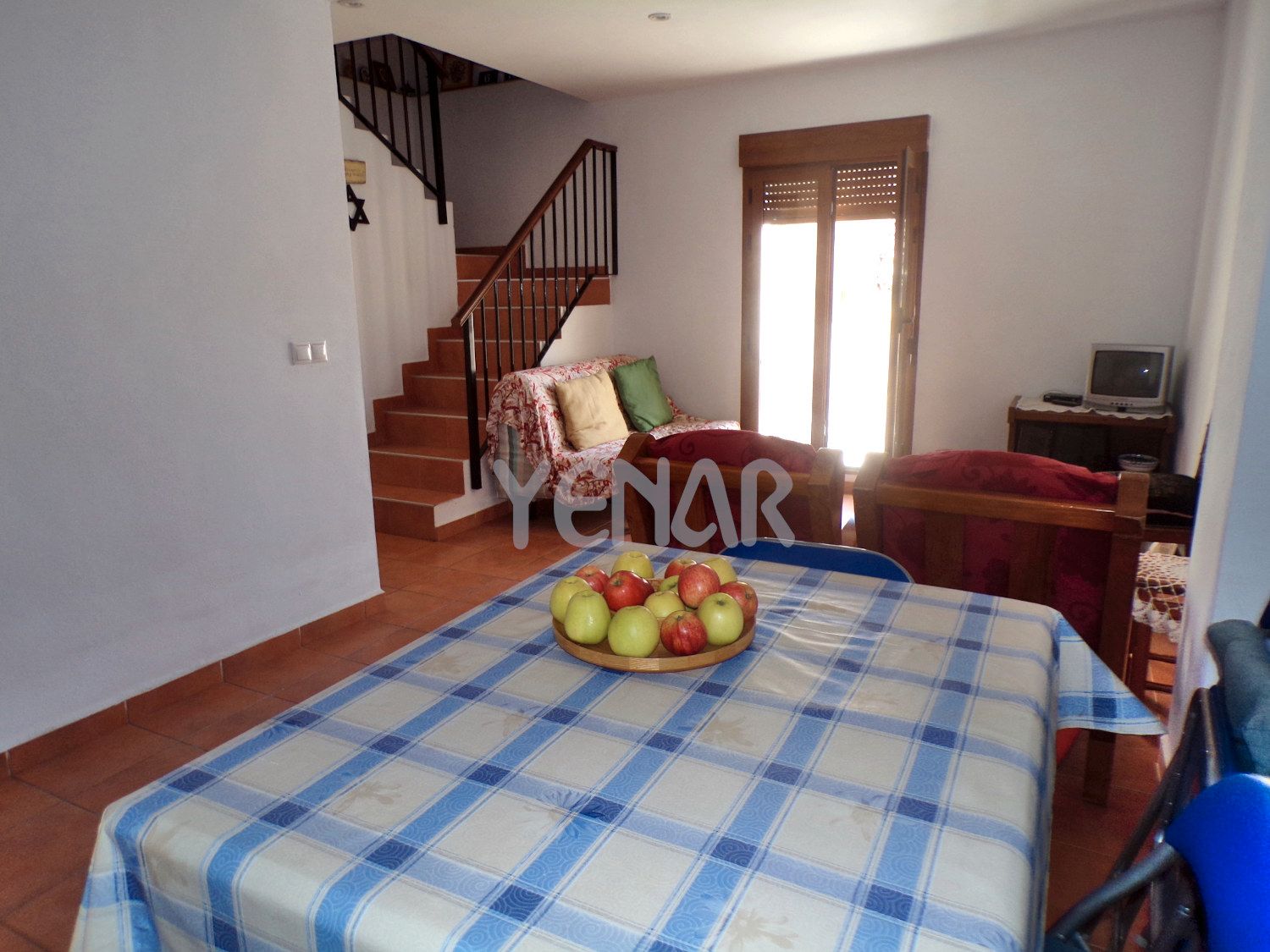 Sala d'estar de Casa o xalet en venda en Onil amb Moblat i Balcó