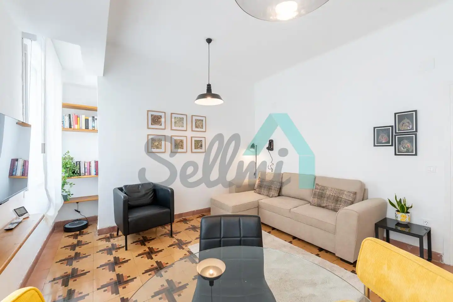 Living room of Flat for rent in Gijón   with Heating, Terrace and Furnished