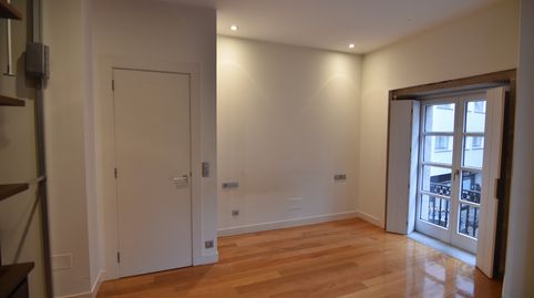 Foto 3 de Piso en venta en Rúa Panaderas, Monte Alto - Zalaeta - Atocha, A Coruña Capital