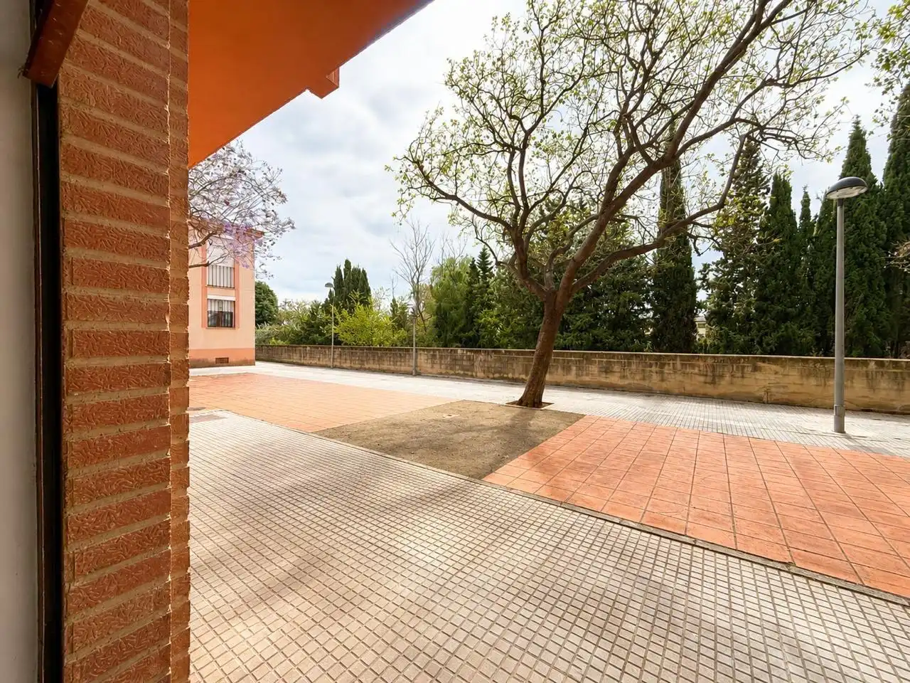 Exterior view of Commercial properties for sale in Marratxí
