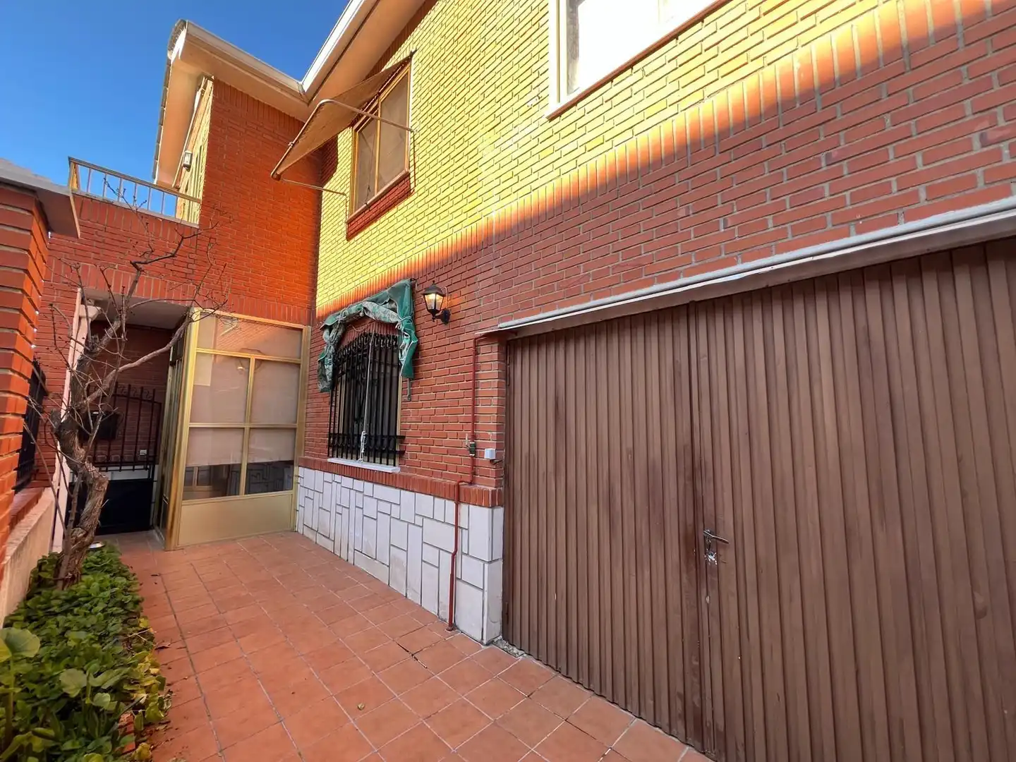 Vista exterior de Casa o chalet en venta en Aranjuez con Aire acondicionado, Calefacción y Jardín privado